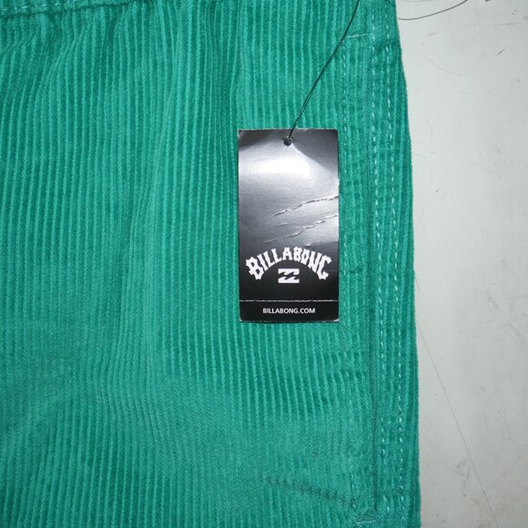 Billabong Mens Loose Fit Corduroy Shorts Green Size M Green Longrider Surf/Skate - Picture 8 of 10